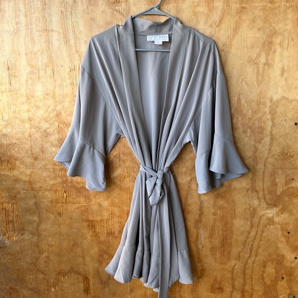 Birdy Grey Kenny Gray Ruffle Bridal Robe - Picture 1 of 7